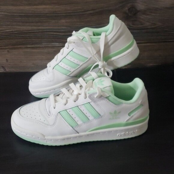New Adidas Forum Low Womens White Mint Sneakers Size 7 Three Stripes Classic - Picture 1 of 10